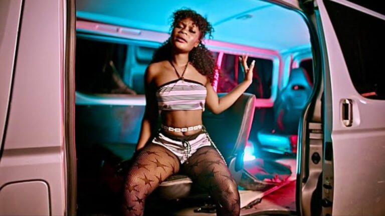 Sandra Naxx – NEPANKA